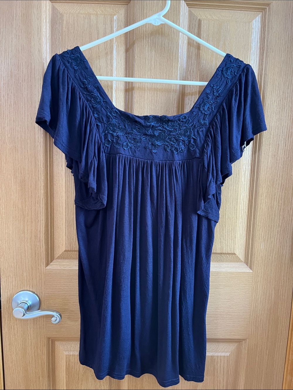 Forever 21 Navy Embroidered Off-Shoulder Tunic size medium